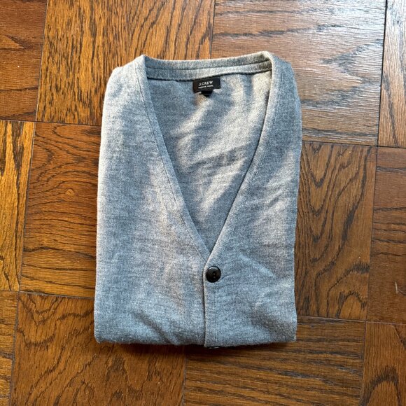 Men's J.Crew Merino Wool Cardigan Sweater - Gray - Medium - V-Neck Buttoned - Picture 5 of 7